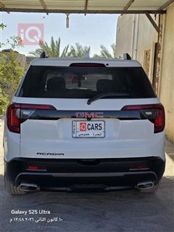 جي ام سي اكاديا